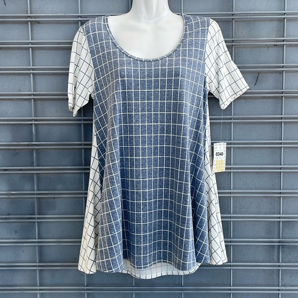 LulaRoe Contrasting Checkered Perfect T High Low Top - Picture 5 of 11